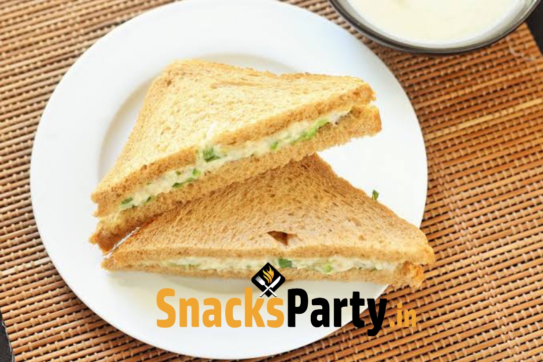Veg Mayo Sandwich in Brown Bread