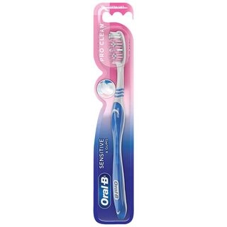 SENSITIVE & GUMS PRO CLEAN EXTRA SOFT TOOTHBRUSH