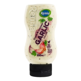 Fresh & Creamy Garlic Sauce