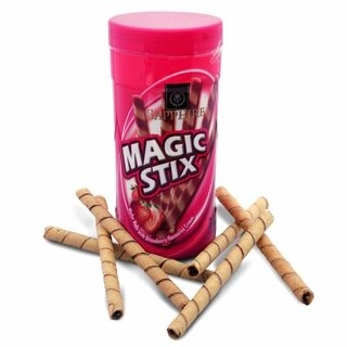 Sapphire Magic Stix Strawberry Flavoured Wafer Rolls 200Gm