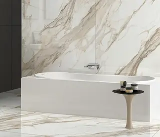 Hindware Bath Tub Trendy Plus