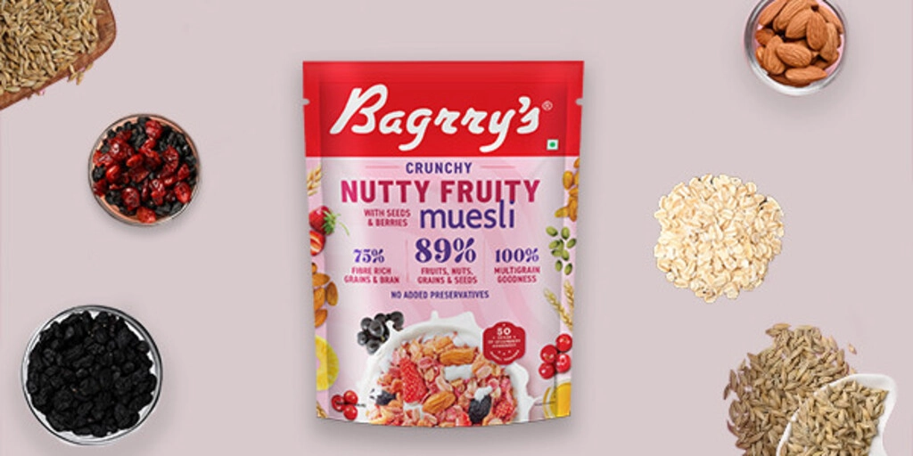 BAGRRYS NUTTY FRUIT MUESLI (425 g)