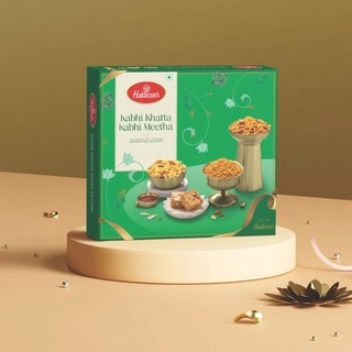 HALDIRAM DIWALI KABHI KHATTA MEETHA (810 g)