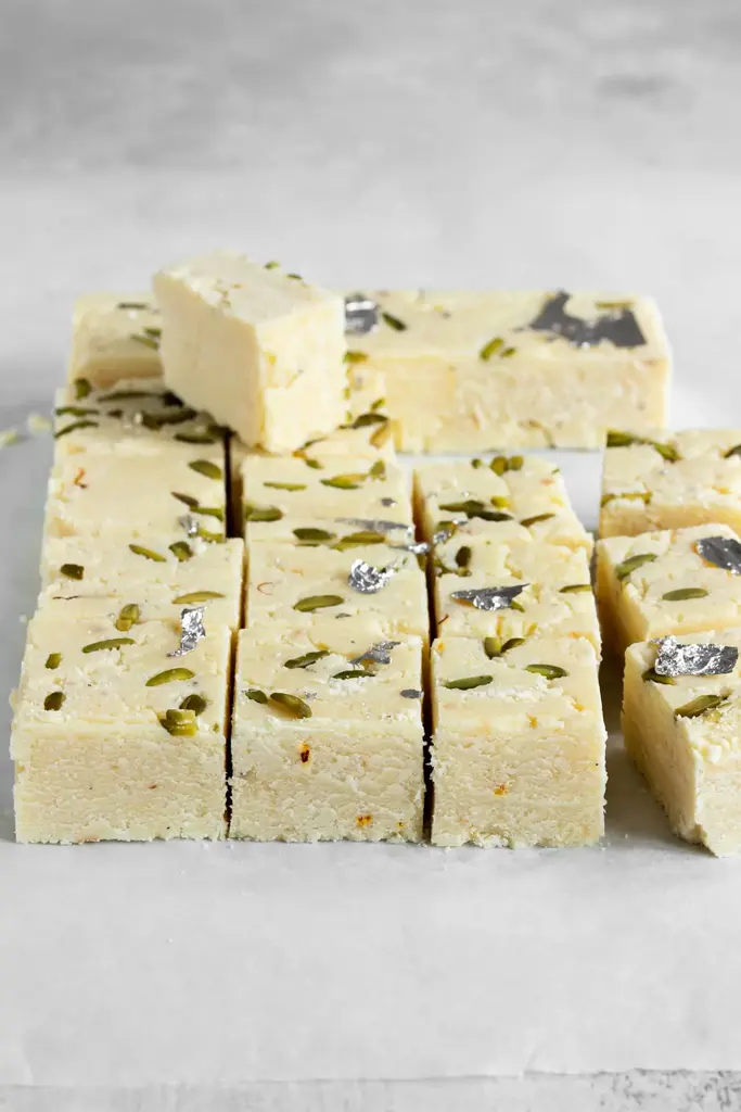 PLAIN BARFI