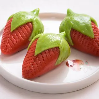 KAJU STRAWBERRY