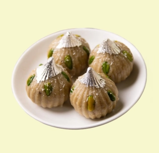 Kaju Modak