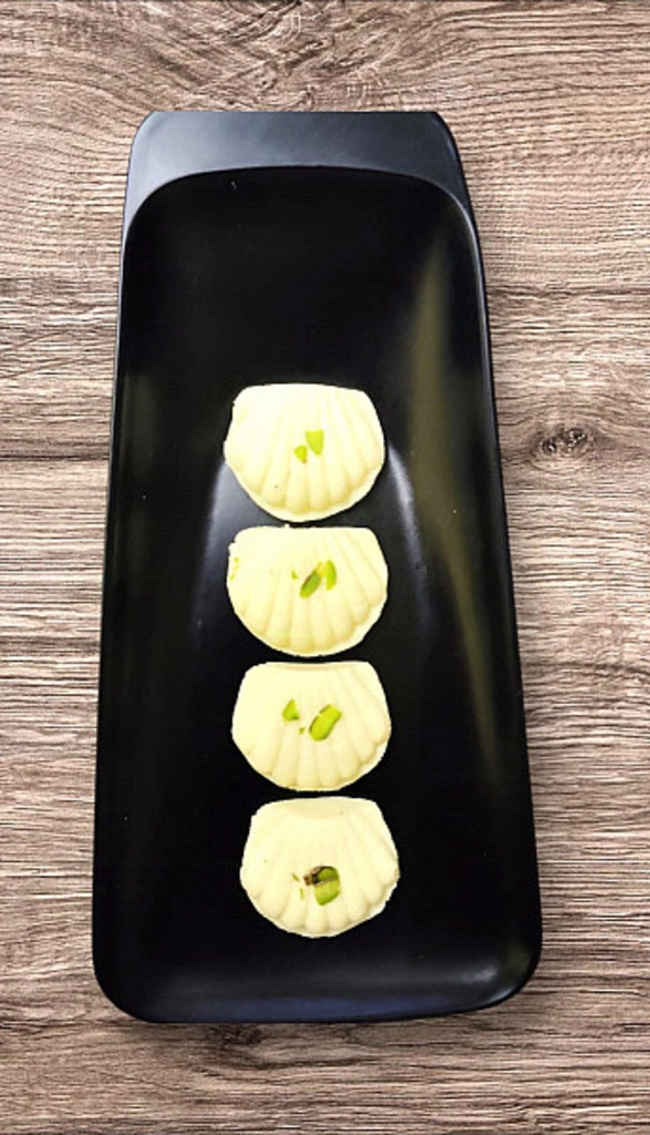 Classic Sandesh (Jhinuk) [6pcs]