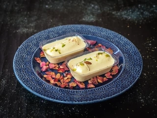 Nolen Gur Chamcham[2pcs]
