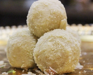 Nolen Gur Kheer Kadam(6Pcs)