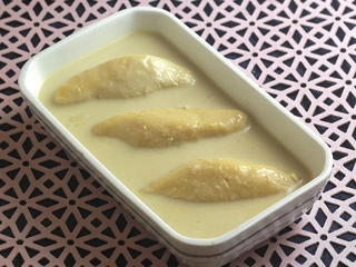Nolen Gur Doodhpooli [4Pcs]