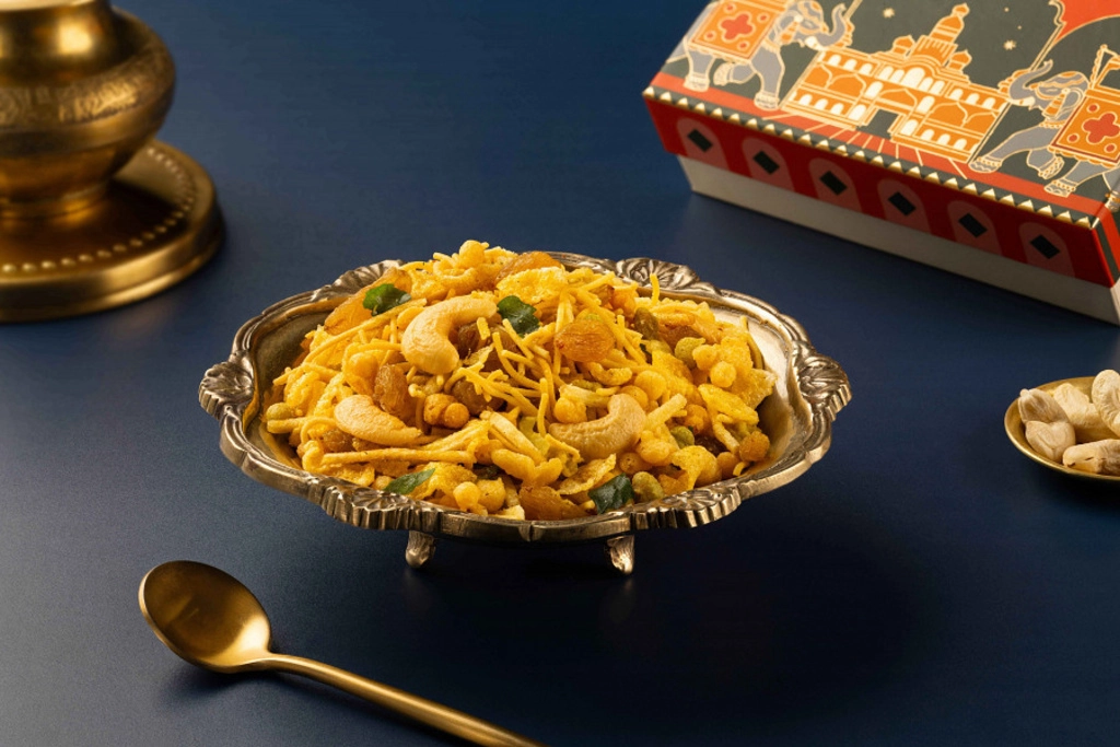 Rajwadi Mixture