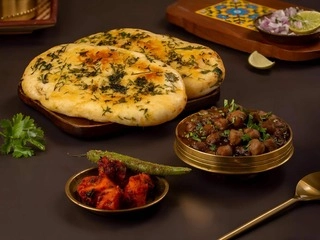 Chole Kulche