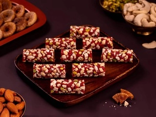 Anjeer Roll