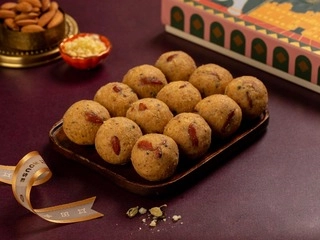 Rajastani Gondh Laddu