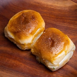 Extra Pav