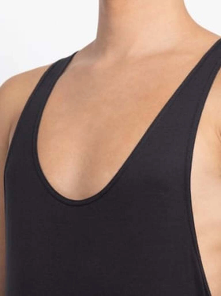 Men's Wo Stringer Black Regular Fit Tank Tee