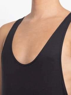 Men's Wo Stringer Black Regular Fit Tank Tee