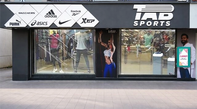Shoe Theme Parel