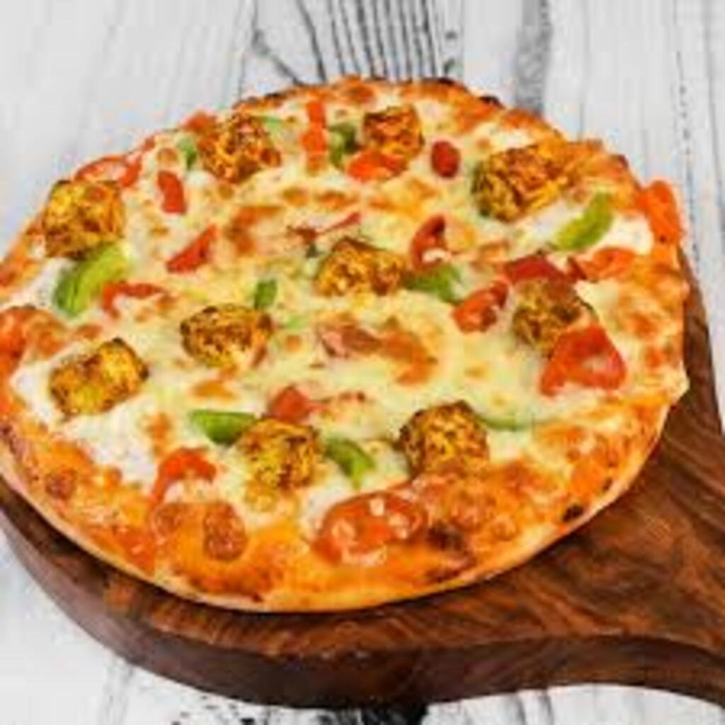 Makhani Paneer Pizza