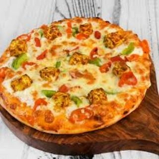 Makhani Paneer Pizza
