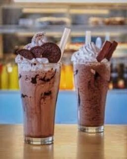 kitkat oreo shake