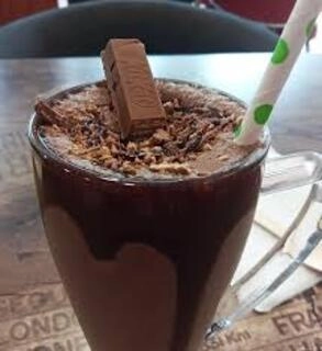 kitkat shake