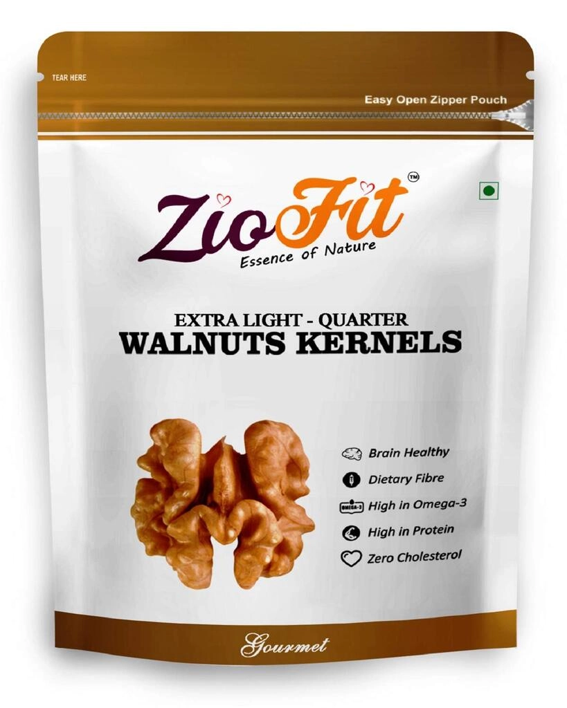 Ziofit Dried Walnut Kernels Extra Light Quarters