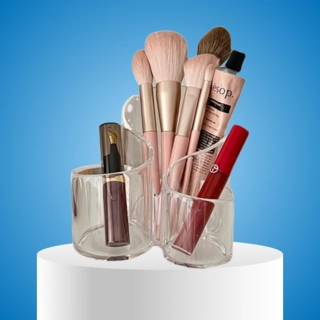 Plastic Cosmetic Holder