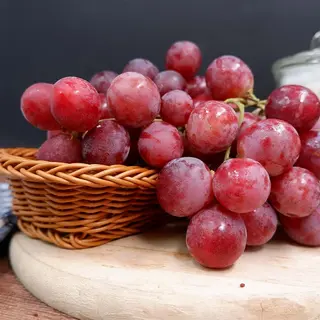 Grapes Red Globe USA
