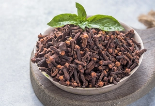 Cloves
