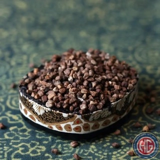 CARDAMOM SEEDS