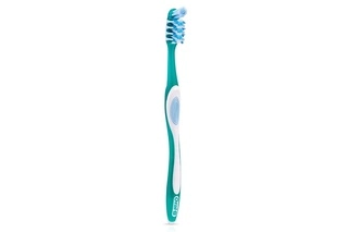 ORAL-B CRISS CROSS SOFT 90% GERMS FREE TOOTH BRUSH 1N