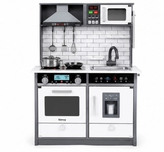 Wooden Deluxe Kitchen Play Set with Working Tap & Lights northen europe