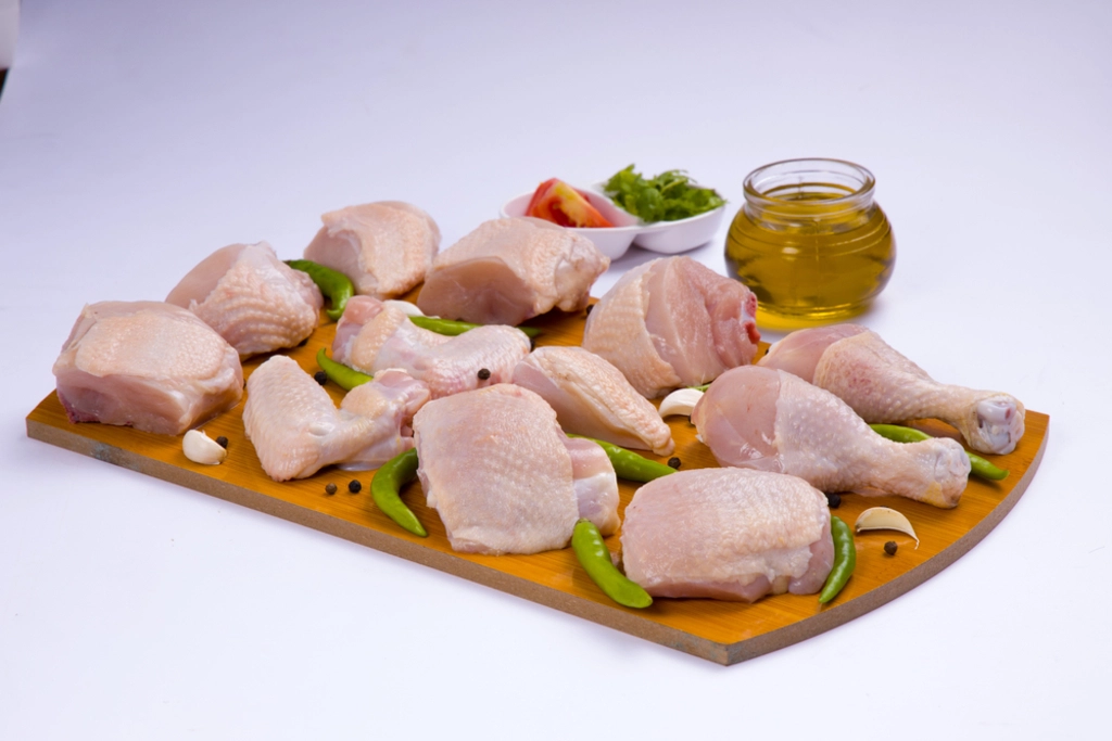 Chicken Curry Cut Pcs (Skinless) - All Curry Cut Pcs (40-45gm/Pcs)