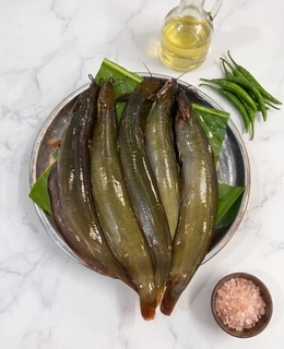 Desi Singi - Whole, Cleaned (15-25 Pc/Kg)