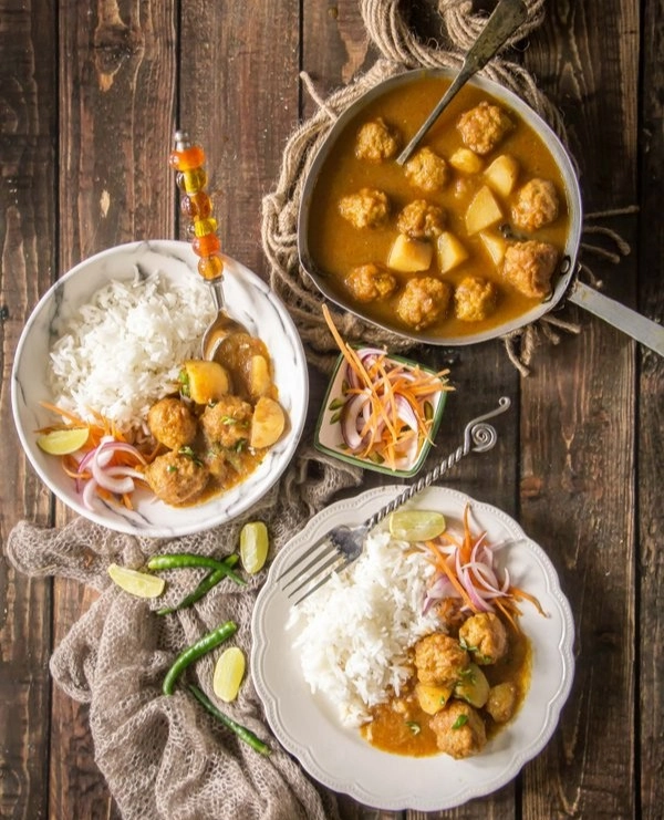 Chitol Macher Muitha