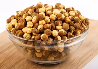 Roasted chana with black salt / Puffed Chana Dal | फुटाणे - काळे मीठ