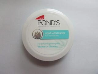 Ponds Light Most Cream 25Ml