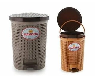 Nak Swach Dustbin 109