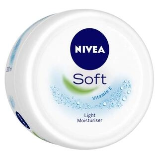 Nivea Soft Light Moist 300 Ml