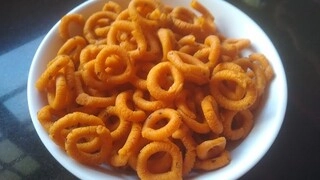 Ak Si Ring Murukku Garlic