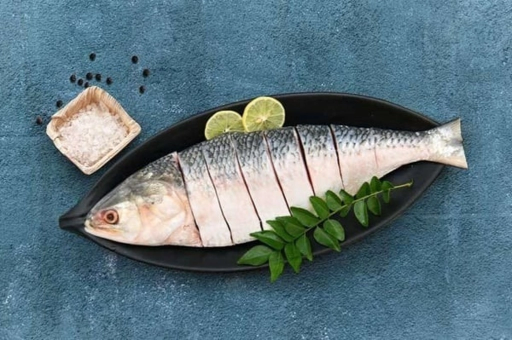 Indian Ilish (cleaned & cut)