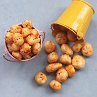 Makhanas Cheese (90 Grams)