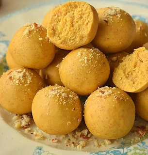 Besan Ladoo