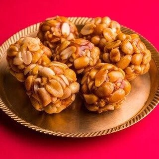 Sing Ladoos (200g)