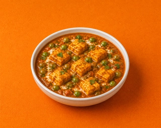 Matar Paneer