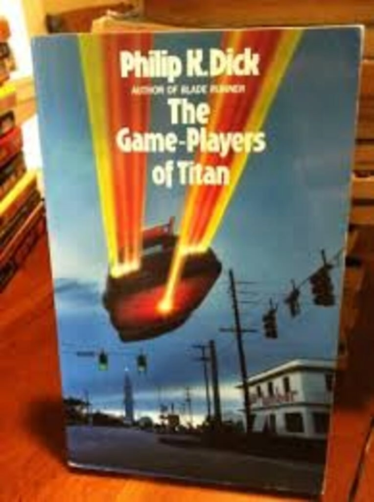 The game-players of TItan (used,paper back,good condition)