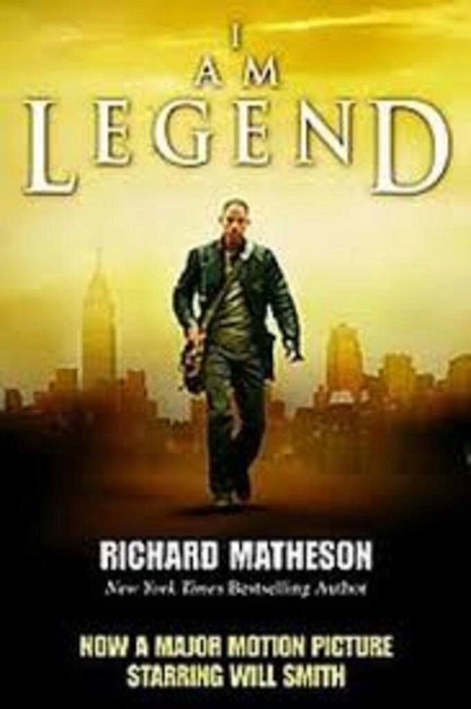 Iam legend (used,paper back,good condition)