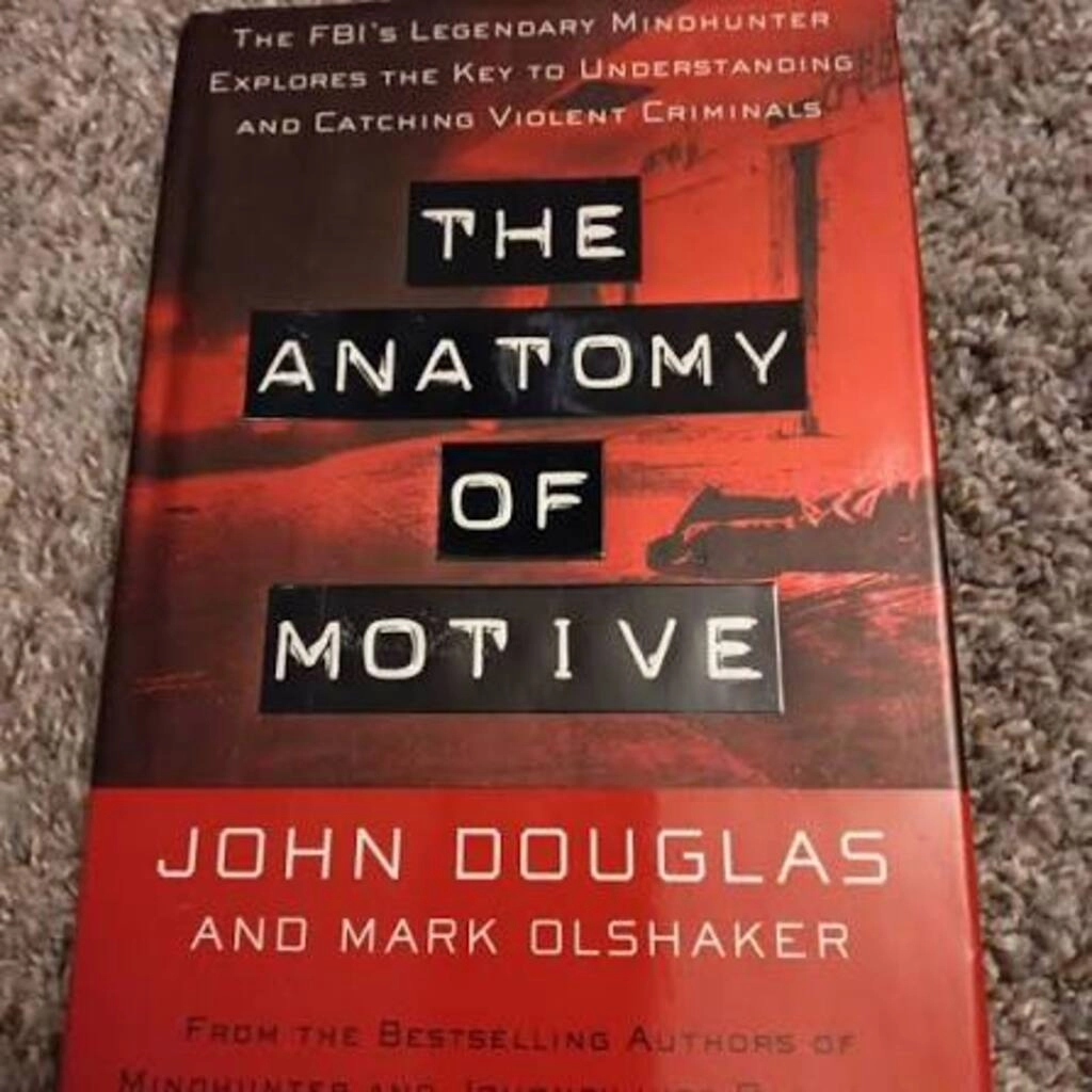 the anatomy of motive (used,hard cover,good condition)