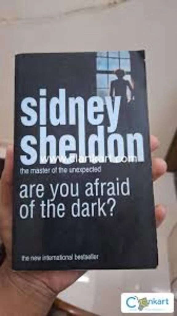 are you afraid of the dark? (used,paper back, good condition)
